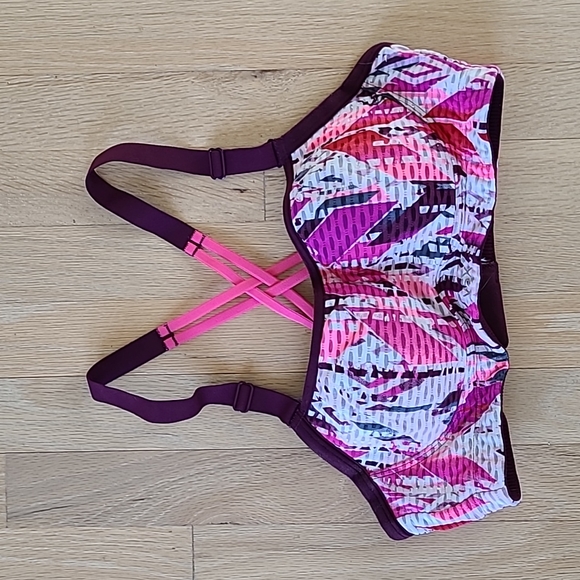 Victoria's Secret Other - VS Sporta Bra Top